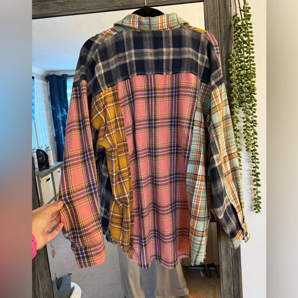 women’s flannel 🍂 size medium - Picture 2 of 2